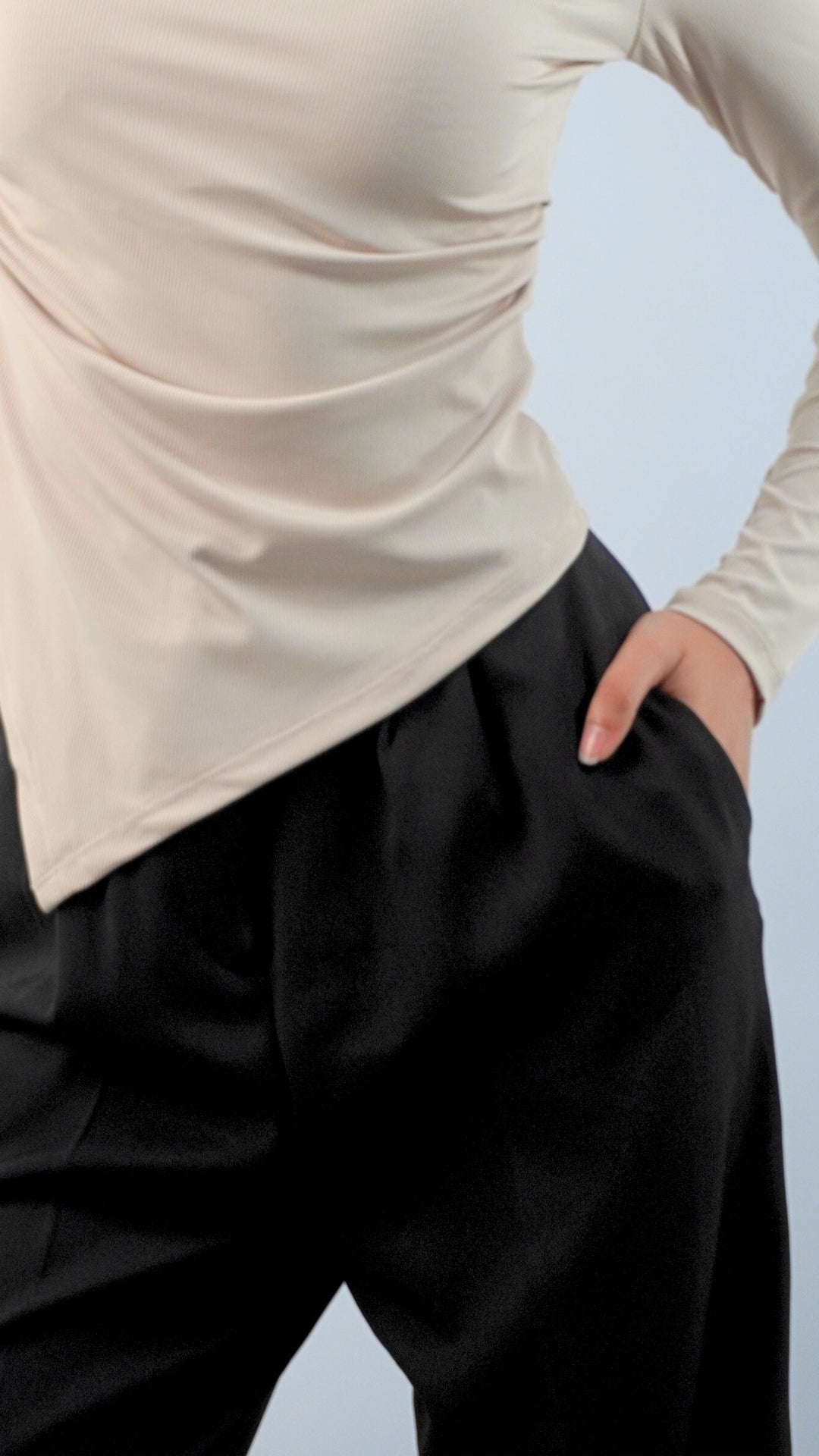 Pull Asymétrique 